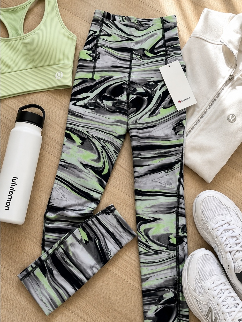 Lululemon Swift Speed HR Tight 28” Marble Swirl Leggings Size 0 NWT